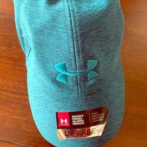 Women’s under armour hat